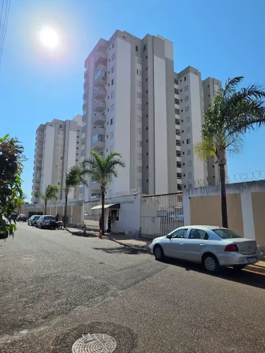 Vendo Apartamento com suite, móveis planejados e sacada Jardim Brasília