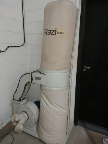 Coletor de Pó Razi 3 Saídas + Motor WEG 3 CV Trifásico Seminovo