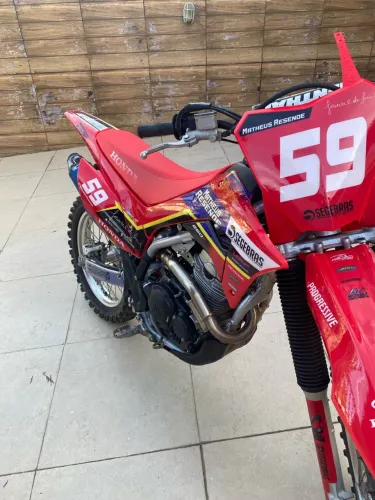 Honda CRF 250 F 2025