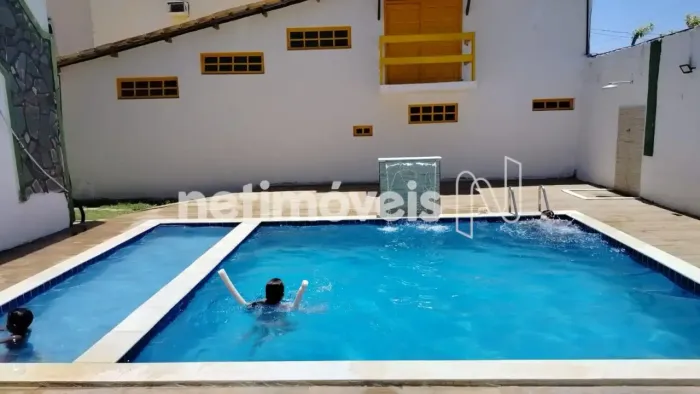 Village térreo mobiliado com garden e piscina Stella Maris, próximo à praia