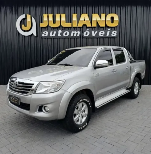 Toyota Hilux CD SRV 4X4 2.7 Flex 16V Aut. 2015