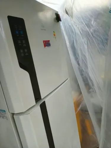 Geladeira Eletrolux usada com boas condições 