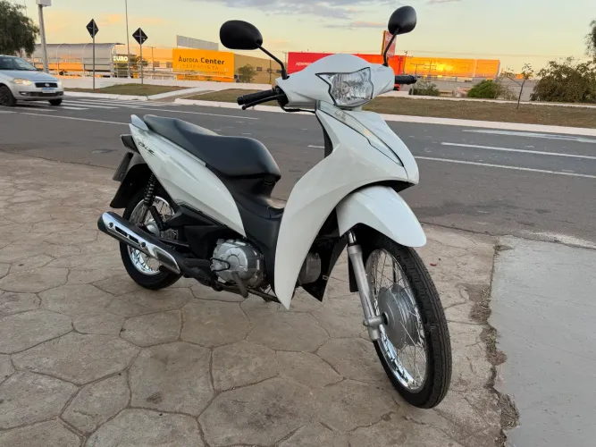 Honda Biz 2019 110i (km baixo)
