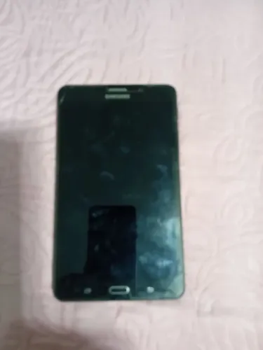 Vendo um  tablet  Samsung 