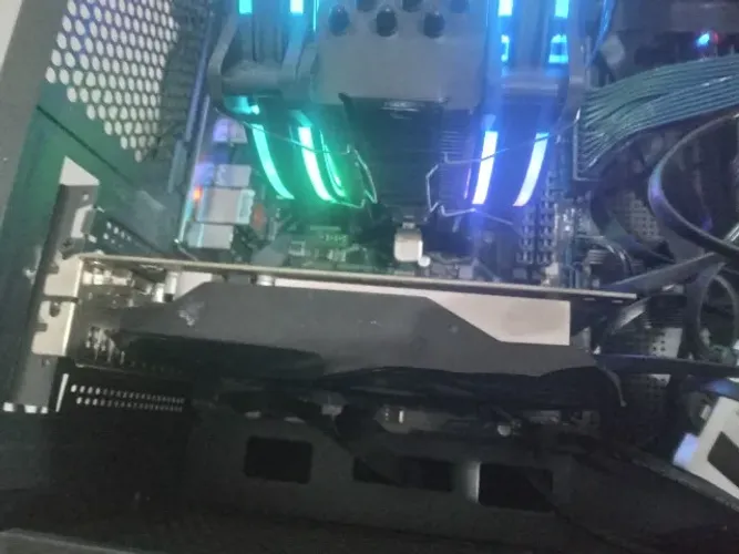 Placa video Gtx 1050ti