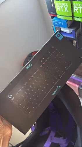 TECLADO LOGITECH G PRO SEMI NOVO 
