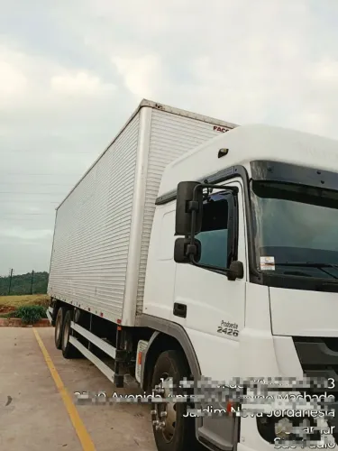 MB ATEGO 2426 6X2 ANO 2021
