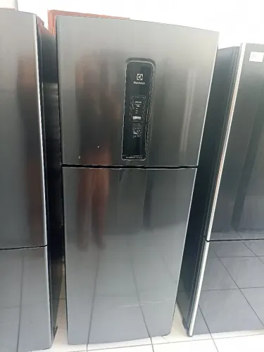 Geladeira Electrolux 220/110v 