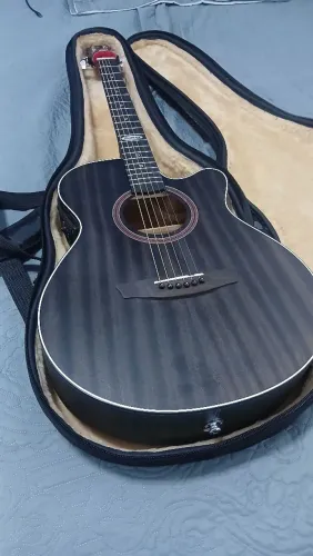 Violão Strinberg 