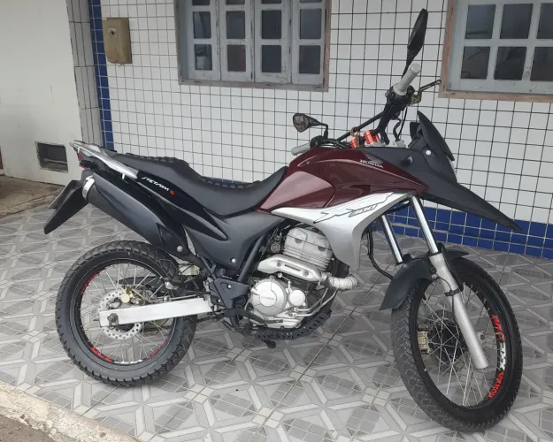 Honda xre7 300 2011