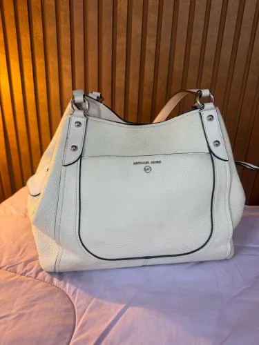 ? Bolsa Michael Kors Original Off White - Elegante e Espaçosa ?
