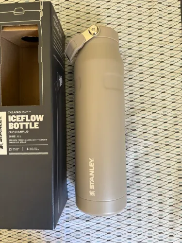 Garrafas Stanley 1.1L - NOVAS