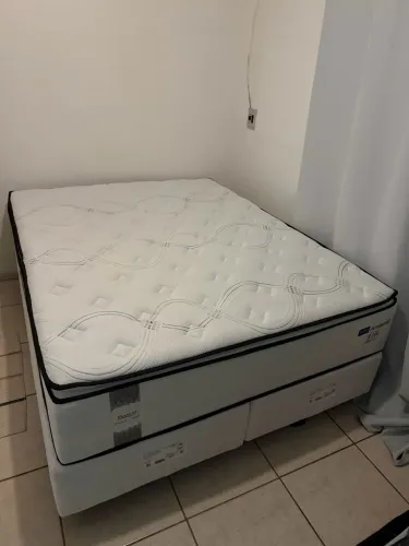 Cama box queen NOVA