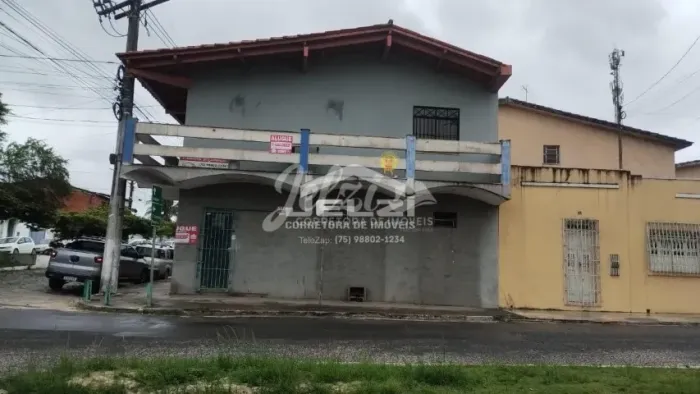 Comercial, esquina com Av , Centro, 1º andar, Alagoinhas/BA