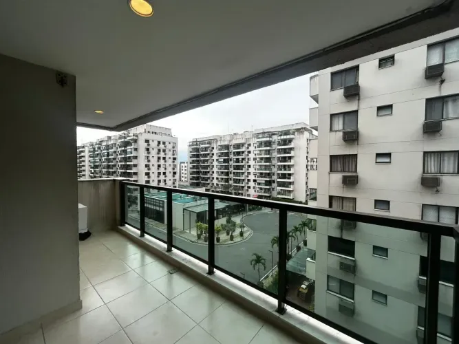 Apartamento pra locação no Recreio dos Bandeirantes | Pontal Oceânico