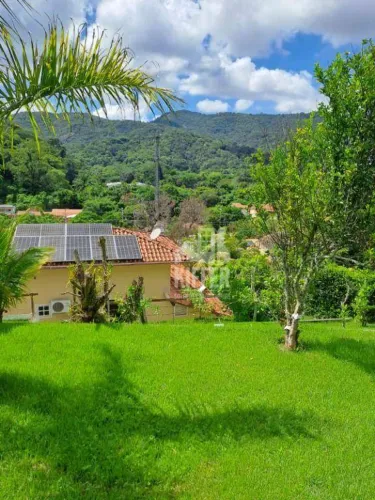 Casa com 4 quartos 2 vagas à venda, 220 m² por R$ 955.000 - Badu - Niterói/RJ