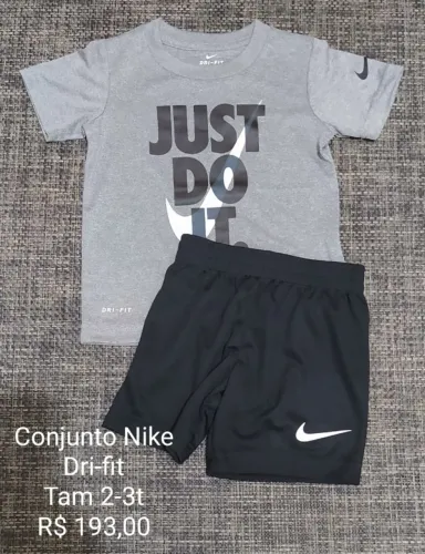 Conjunto dri-fit camiseta + bermuda marca Nike - tamanho 2 