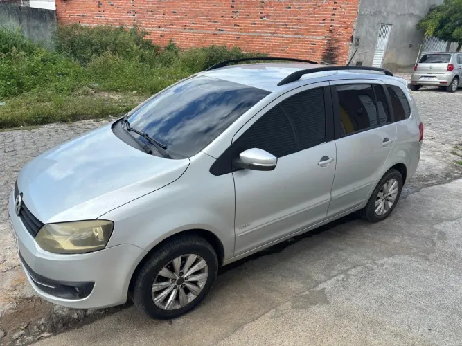 Volkswagen Spacefox 1.6/ 1.6 Trend Total Flex 8V 5P 2013