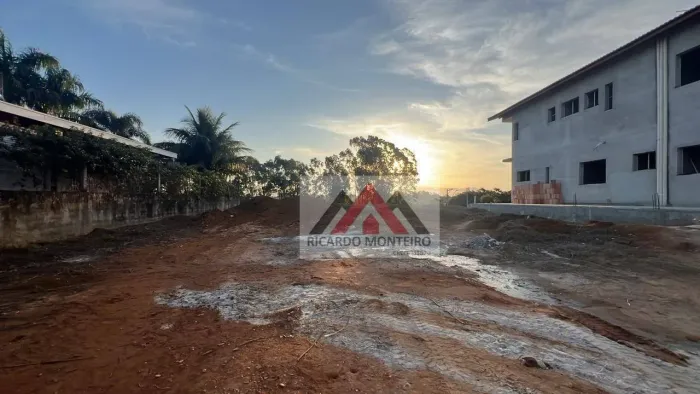 Terreno à venda, 643 m² por R$ 800.000,00 - Colonial Village - Pindamonhangaba/SP