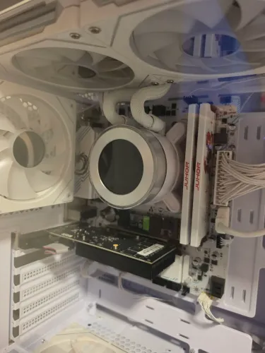 Kit ryzen 5500 B550 16gb ddr4 3200mhz white