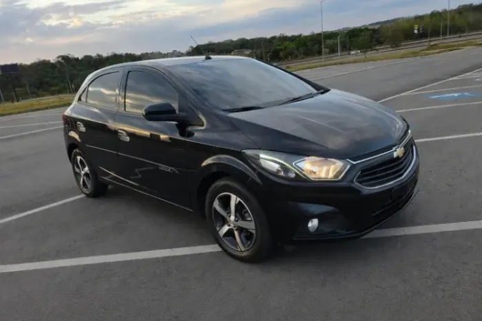 Chevrolet Onix Hatch LTZ 1.4 8V Flex Aut. 4P 2018
