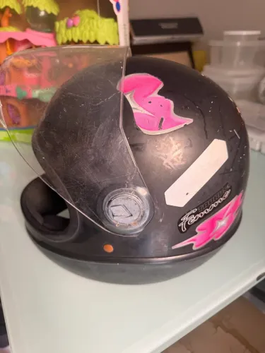 Capacete para doação