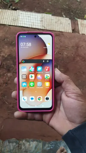 Redmi note 12s 256 GB 8 + 4 de ram bateria dura 2 dias tranquilamente câmera muito boa