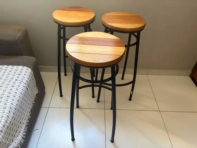 Banquetas semi novas