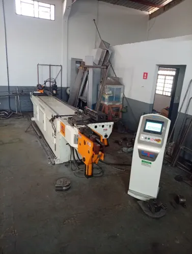 CURVADORA DE TUBO CNC-YUETAI-150CNC-2A-1S 