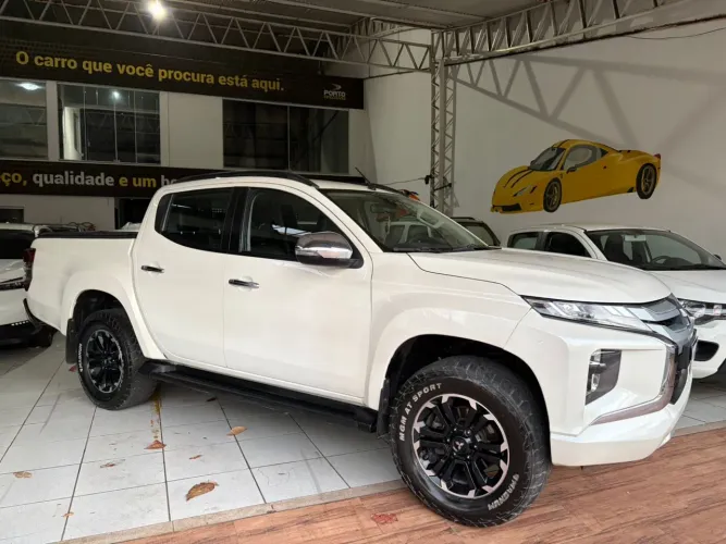 Mitsubishi L200 Triton Sport HPE 2.4 CD Diesel Aut. 2023