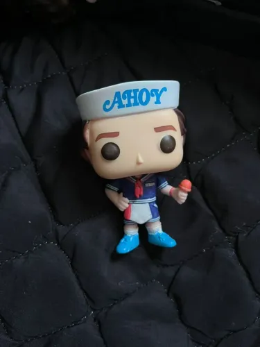Funko pop Stranger things Steve genérico 