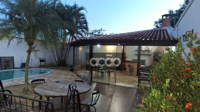 Casa com 3 dormitórios à venda, 180 m² por R$ 790.000,00 - Morada da Colina - Resende/RJ