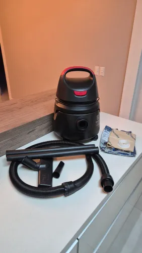 Aspirador Electrolux hidrolux 1400w 220v