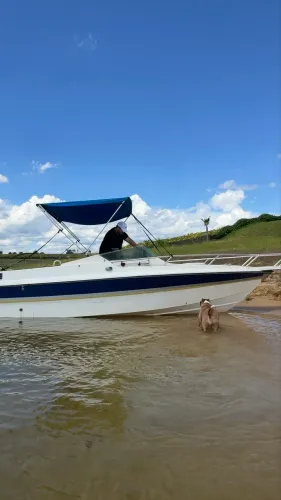 Lancha Tycon 23 pés 