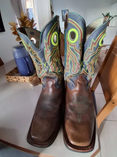Bota DGO