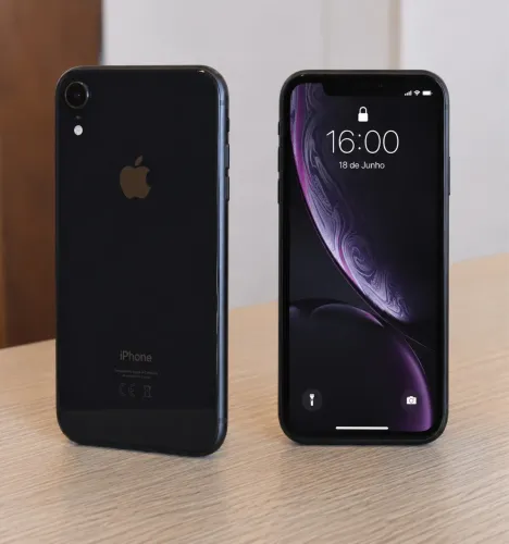 iPhone XR 128gb Preto