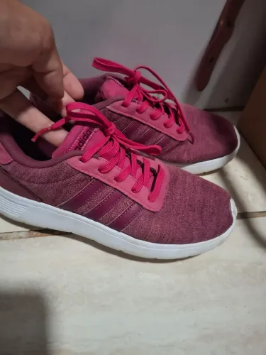 Vendo tênis adidas tamanho 36