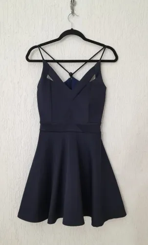 Vestido Curto Rodado Azul Marinho