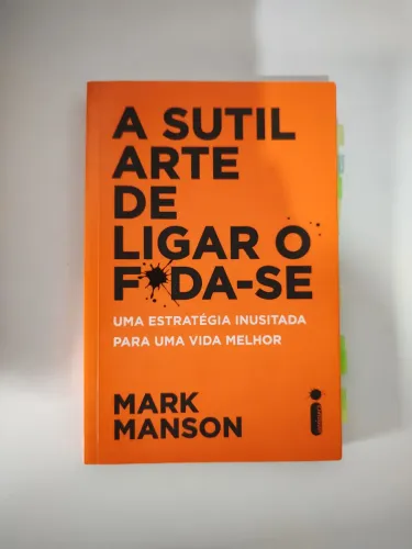Livro a sutil arte de ligar o f*se | leia a descrição 