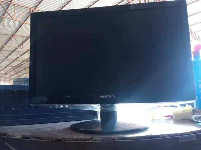 Monitor positivo