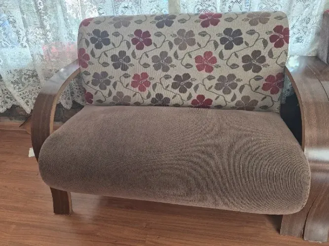 Conjunto sofá e poltrona