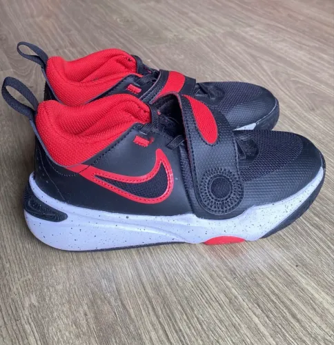 Tênis Nike Team Hustle D 11 Infantil - TAM 31