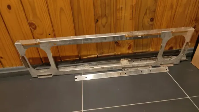 Estrutura Rack Rig Mineração 94cm Aço Galvanizado 8 GPUs Bancada Open Air
