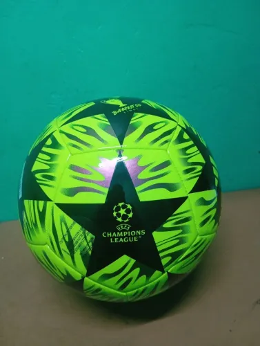 Bola de futebol de Campo Adidas Champions league 