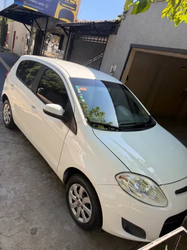 Fiat Palio Attractive 1.0 EVO Fire Flex 8V 5P 2015