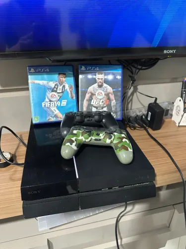 PS4 - PlayStation 4