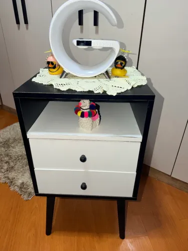 Criado mudo/mesa cabeceira