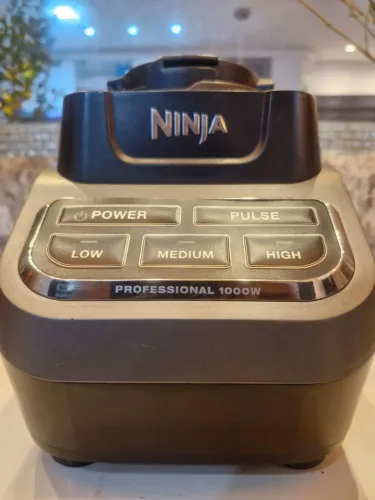 Vendo base liquidificador ninja bl610