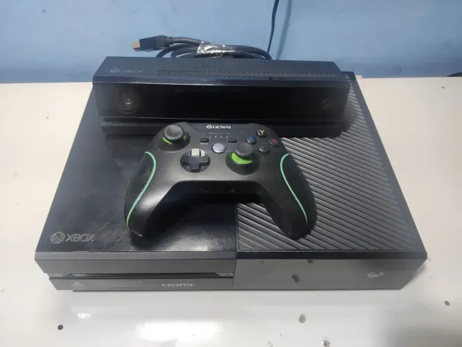 Xbox one fat com defeito
