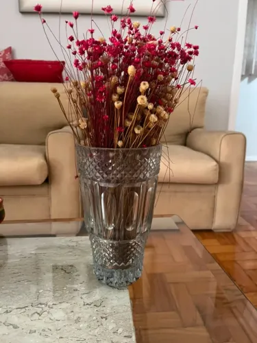Vaso de Vidro Transparente Trabalhado